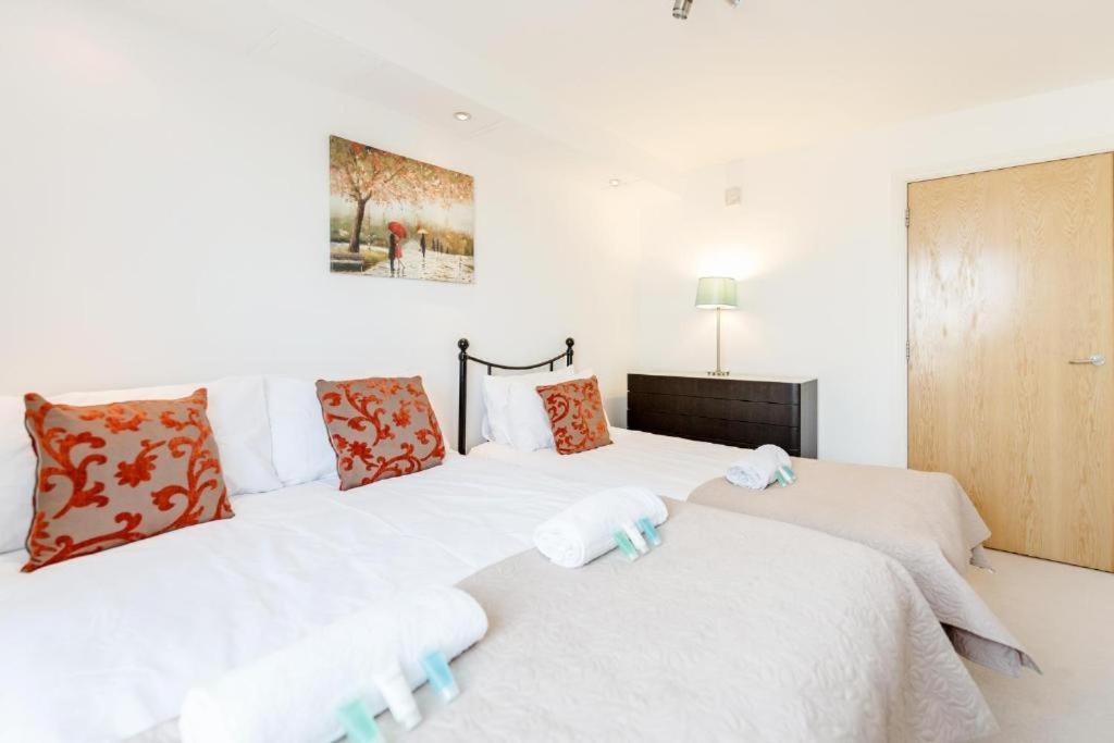 Excel Dock Apartments London Luaran gambar